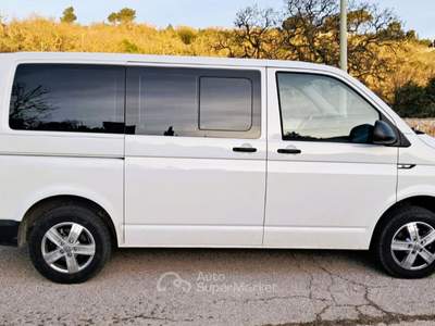Volkswagen Caravelle 2.0 TDI – 9 posti (Iva Esposta) Bianco usata Cassano delle Murge