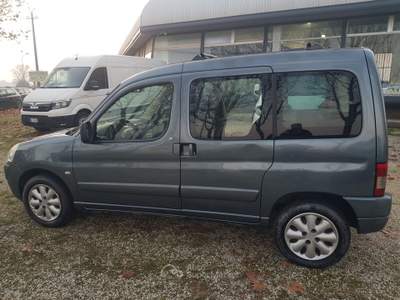 Citroen Berlingo 5 POSTI Grigio usata Lagosanto