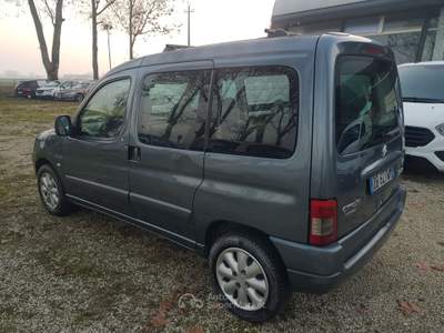 Citroen Berlingo 5 POSTI Grigio usata Lagosanto