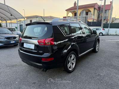 Peugeot 4007 Peugeot 4007 4x4 2.2 Hdi 156cv 7 posti Nero usata Pompei