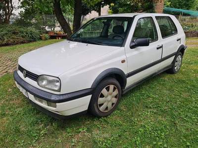Volkswagen Golf Golf 1.9 TDI 90CV GTD Bianco usata Cogollo del Cengio