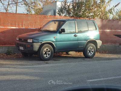 Nissan Terrano andrea 3316824798 fa un po di fumo Verde usata Longiano