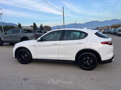 Alfa Romeo Stelvio 2.2 Turbodiesel 150 CV AT8 RWD Business Bianco usata Alife