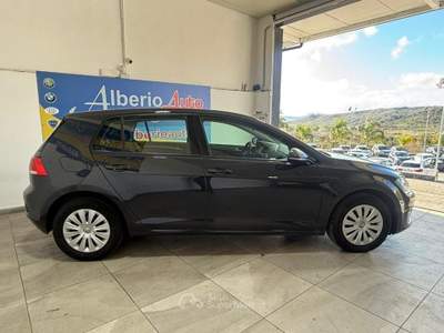 Volkswagen Golf 1.6 TDI 90 CV 5p. Tech&Sound BlueMotion Technology Grigio usata ADRANO