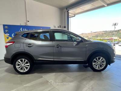 Nissan Qashqai 1.6 dCi 2WD Acenta Grigio usata ADRANO