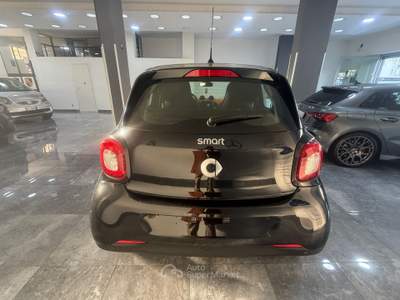 Smart ForFour auto in ottime condizione Nero usata Curti
