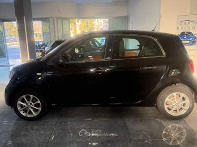 Smart ForFour auto in ottime condizione Nero usata Curti