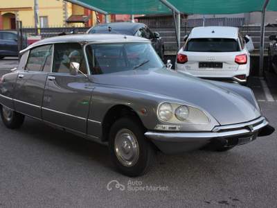 Citroen DS 21 PALLAS VERSIONE JUBILÉ, TARGA MI N8....UNICO PROP. carrozzeria da rifare Grigio usata Villongo