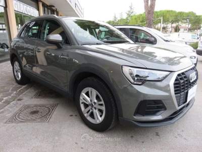 Audi Q3 35 TDI quattro S tronic Business KM58000 Verde usata Tolentino