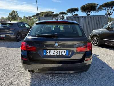BMW Serie 5 520d 520 520d Touring Futura TAGLIANDI Grigio usata Roma