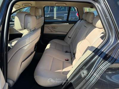 BMW Serie 5 520d 520 520d Touring Futura TAGLIANDI Grigio usata Roma