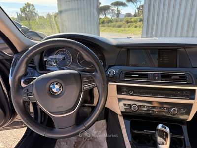BMW Serie 5 520d 520 520d Touring Futura TAGLIANDI Grigio usata Roma