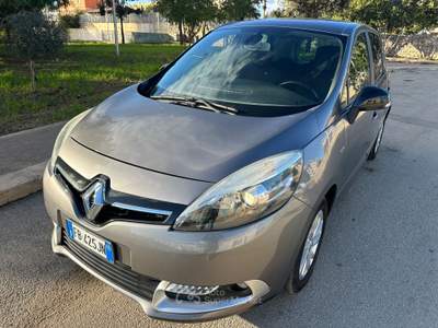 Renault Scénic SCENIC 1.5 dCi 110CV 2015 - TOM TOM Argento usata Terlizzi