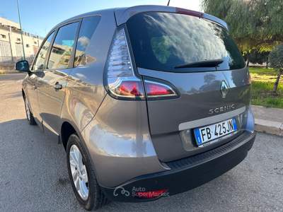 Renault Scénic SCENIC 1.5 dCi 110CV 2015 - TOM TOM Argento usata Terlizzi