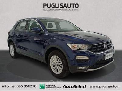 Volkswagen T-Roc 2.0 TDI SCR 150 CV DSG Business BlueMotion Techno Blu/Azzurro usata BELPASSO