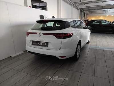 Renault Mégane  - mégane sporter blue dci 115 cv edc equilibre Bianco usata LEGNANO