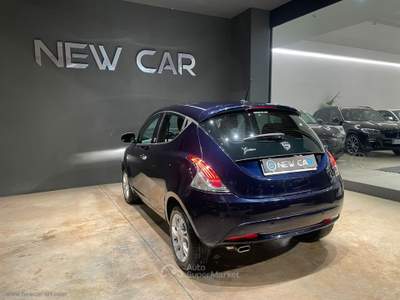 Lancia Ypsilon Ypsilon 1.3 MJT 95 CV 5p. S&S Platinum Blu/Azzurro usata Reggio di Calabria