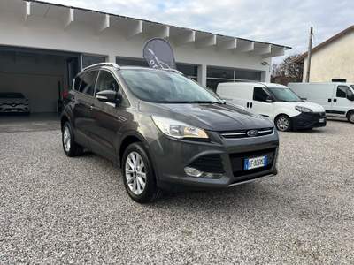 Ford Kuga Titanium 4wd S&S Powershift E6 Grigio usata Vedelago