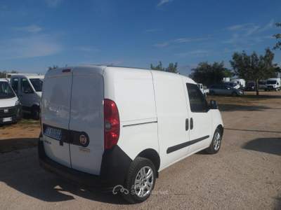 Fiat Doblò Doblo furgone 3 posti Bianco usata San Michele Salentino