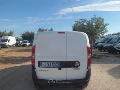 Fiat Doblò Doblo furgone 3 posti Bianco usata San Michele Salentino
