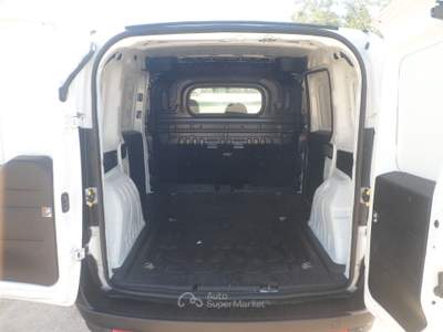 Fiat Doblò Doblo furgone 3 posti Bianco usata San Michele Salentino