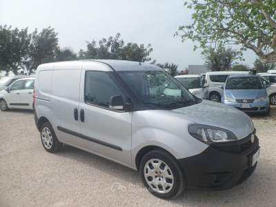 Fiat Doblò Doblo furgone Grigio usata San Michele Salentino