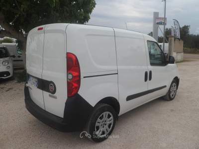Fiat Doblò Doblo furgone 3 posti Bianco usata San Michele Salentino