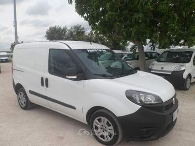 Fiat Doblò Doblo furgone 3 posti Bianco usata San Michele Salentino