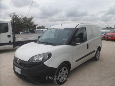 Fiat Doblò Doblo furgone 3 posti Bianco usata San Michele Salentino