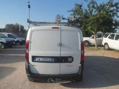 Fiat Doblò Doblo furgone attrezzato Bianco usata San Michele Salentino