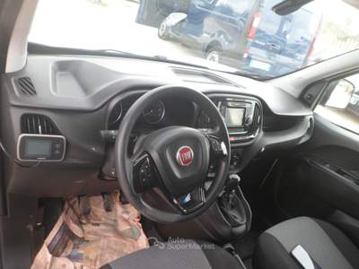 Fiat Doblò Doblo furgone maxi xl Bianco usata San Michele Salentino