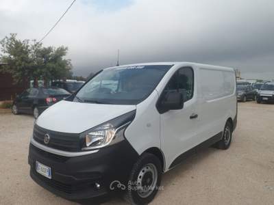Fiat Talento furgone Bianco usata San Michele Salentino