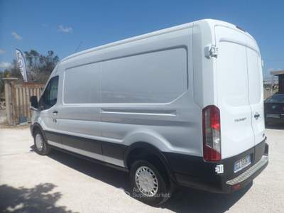 Ford Transit furgone lungo Bianco usata San Michele Salentino