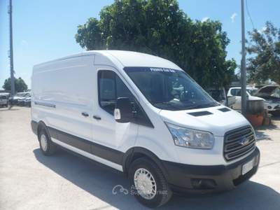Ford Transit furgone lungo Bianco usata San Michele Salentino
