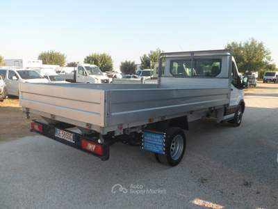 Ford Transit cassone fisso Bianco usata San Michele Salentino