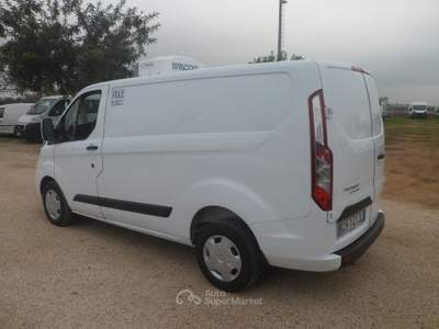 Ford Transit Custom furgone frigo coibentato Bianco usata San Michele Salentino