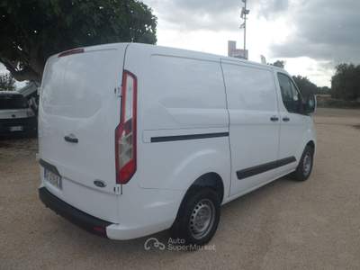 Ford Transit Custom furgone Bianco usata San Michele Salentino