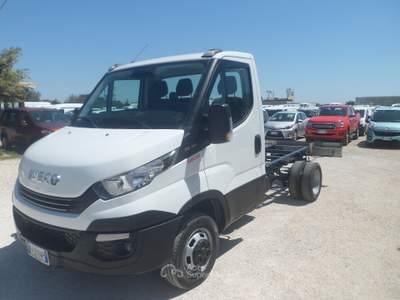 Iveco Daily 35c18 telaio Bianco usata San Michele Salentino