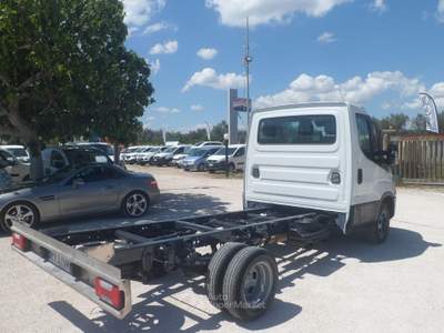 Iveco Daily 35c18 telaio Bianco usata San Michele Salentino