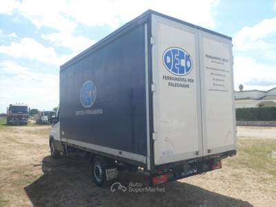 Iveco Daily 35s16 centinato Bianco usata San Michele Salentino