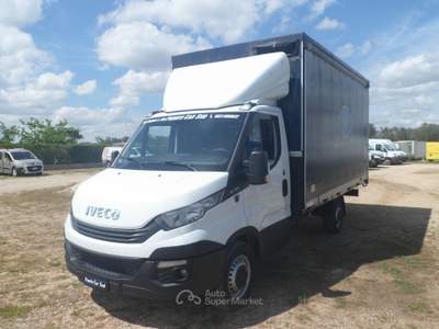 Iveco Daily 35s16 centinato Bianco usata San Michele Salentino