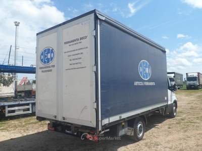 Iveco Daily 35s16 centinato Bianco usata San Michele Salentino