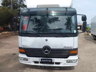 Mercedes-Benz Atego 75-817 furgonatura negozio Bianco usata San Michele Salentino