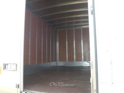 Mercedes-Benz Atego 75-817 furgonatura negozio Bianco usata San Michele Salentino