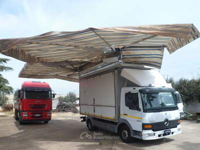 Mercedes-Benz Atego 75-817 furgonatura negozio Bianco usata San Michele Salentino