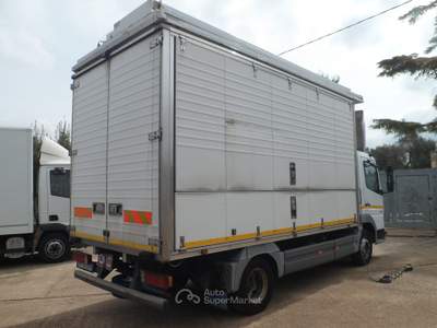 Mercedes-Benz Atego 75-817 furgonatura negozio Bianco usata San Michele Salentino