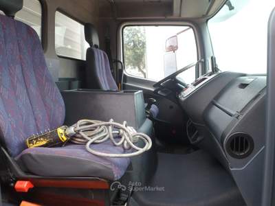 Mercedes-Benz Atego 75-817 furgonatura negozio Bianco usata San Michele Salentino