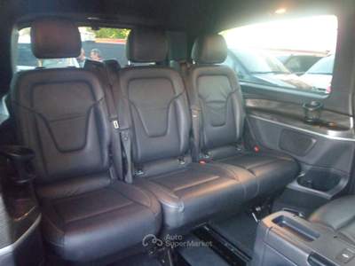 Mercedes-Benz Classe V V 220 d Automatic Premium Extralong Nero usata San Michele Salentino