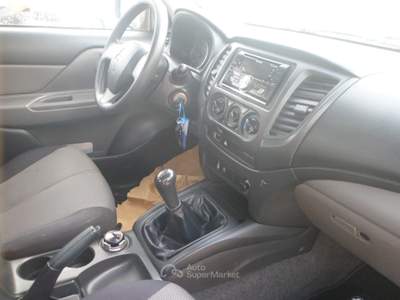 Mitsubishi L200 pick-up 4x4 Bianco usata San Michele Salentino