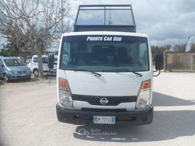 Nissan Cabstar ribaltabile trilaterale Bianco usata San Michele Salentino